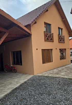 Sovata Apartamento | Pensiunea Deak Panzio