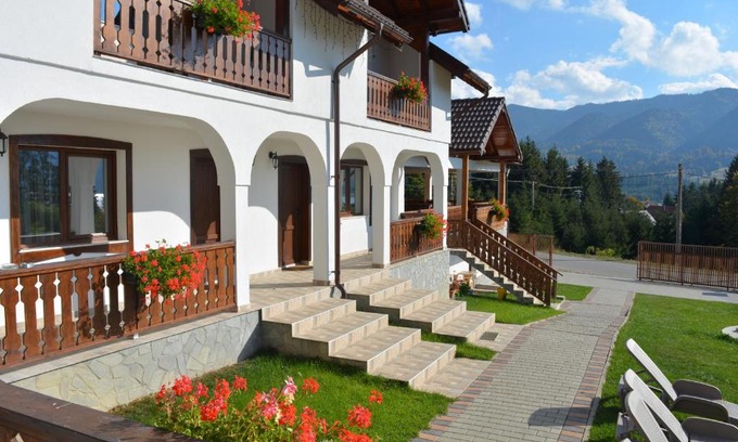 Bistrita Bargaului Casa | Pensiunea Encian