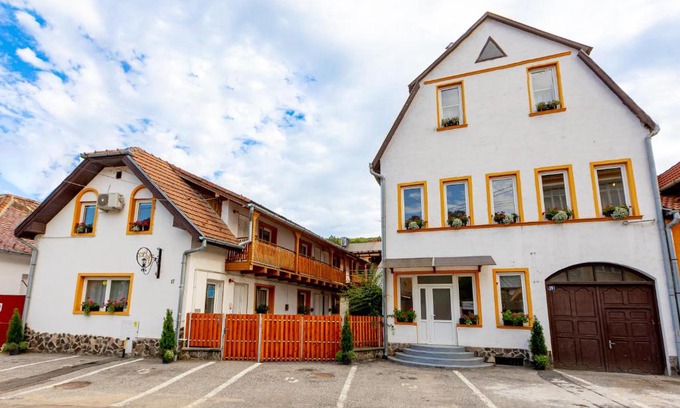 Sighisoara Casa | Pensiunea Joker