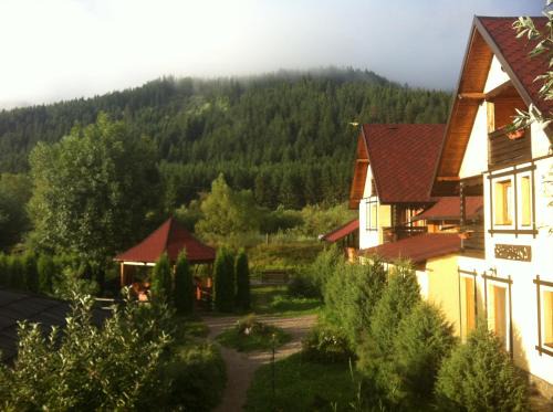 Campulung Moldovenesc Casa | Pensiunea Liliana