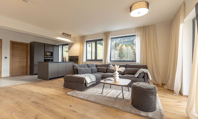 Sankt Martin am Tennengebirge Apartamento | Penthouse for up to 8 people & infinity pool
