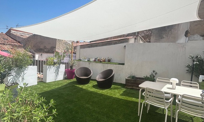 Saint-Maximin-la-Sainte-Baume Casa | Penthouse downtown