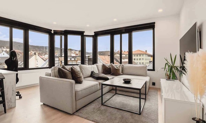 Engen Apartamento | Penthouse 250m From CityCenter I Privat Balcony