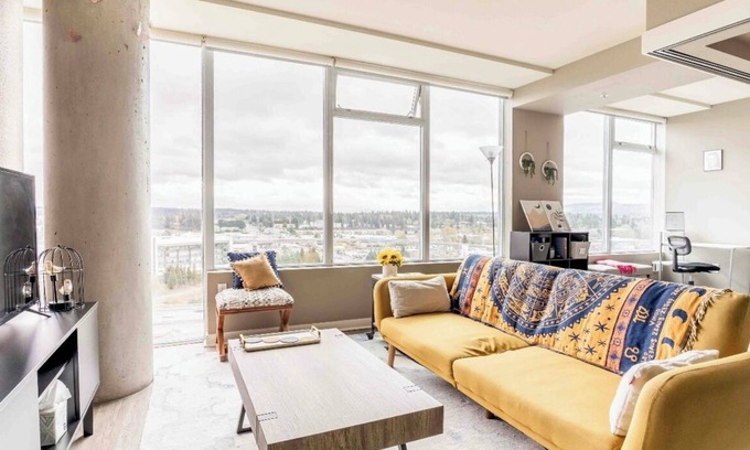 Northwest Bellevue Apartamento | Penthouse 2b 2b +Gym +Yoga Room +Lounge +Pool +WiFi in Downtown Bellevue