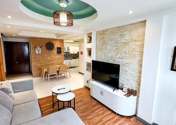 Phuong 1 Apartamento | Penthouse 86 - Pool Private - In the HEART HCM