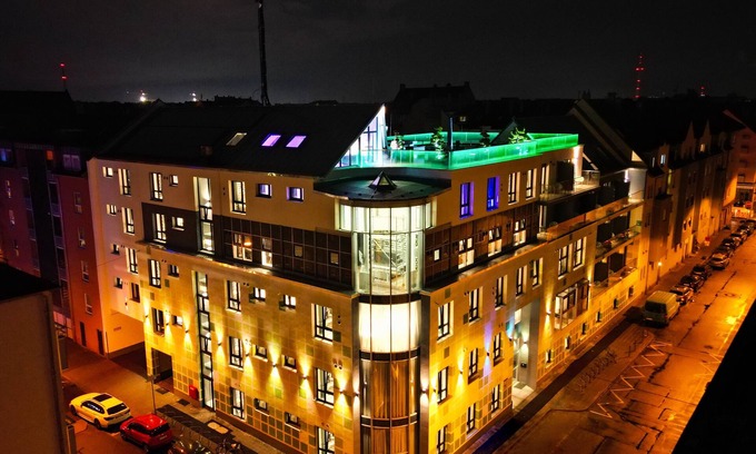 Mitte Apartamento | Penthouse at Eco Smart Apartments