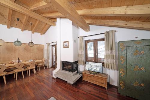 Palu Apartamento | Penthouse Center Madonna di Campiglio VN1