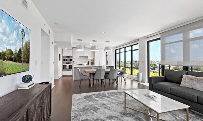 Shaw Cama Y Desayuno | Penthouse | Downtown | Capitol Views | Luxury