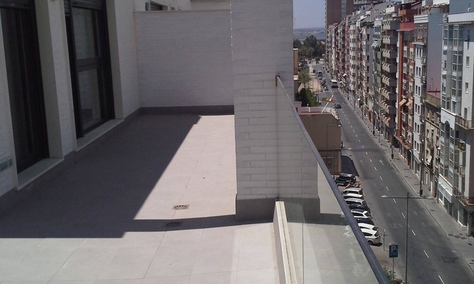 Huelva Casa | Ático centro Huelva 3D 2B Parking gratis edificio