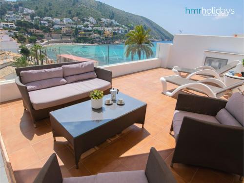 Cala del Portet Apartamento | Penthouse Guatipiti - HMR Holidays