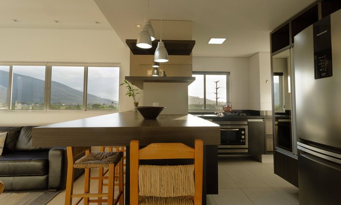 Alto Ribeirao Leste Apartamento | Penthouse in Alto Ribeirão, Refúgio de Paz P946
