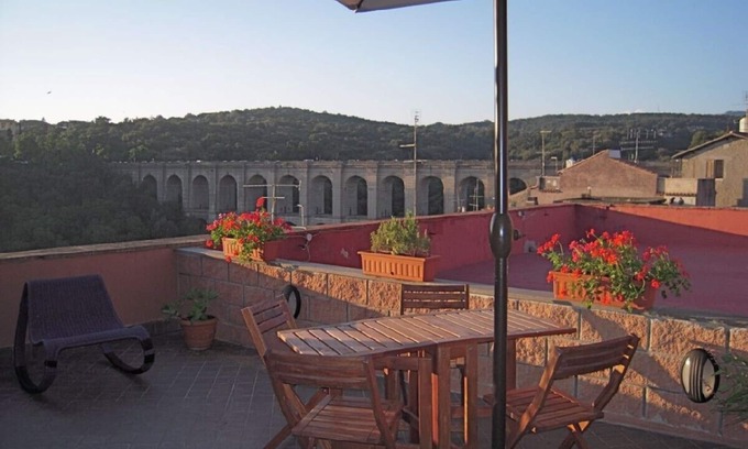 Ariccia Apartamento | Ático en el centro de Ariccia, cerca de Roma, con una terraza panorámica