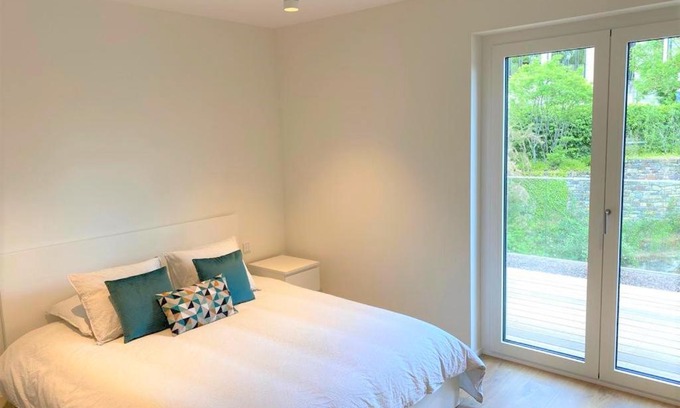 Hollerich Apartamento | Penthouse Luxurious Central Flat with Parking