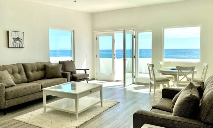 Puerto Nuevo Condominio | Penthouse - Luxury Oceanfront - Mar de Crystal