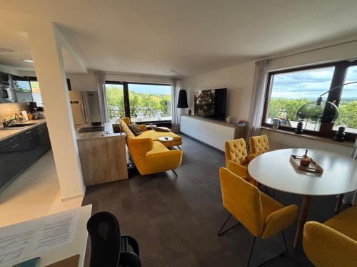 Bad Salzuflen Apartamento | Penthouse mit Whirlpool, Traumblick und großer Dachterrasse
