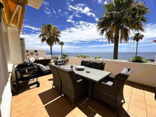 Bahia de Casares Apartamento | Penthouse of the Rising Sun