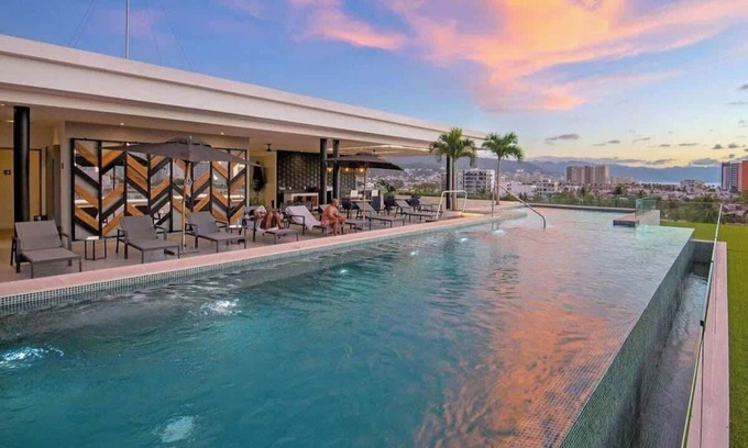 Díaz Ordaz Apartamento | Penthouse, Terraza Panóramica, Alberca y Vistas!