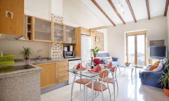 Ruzafa Apartamento | Atico Ruzafa Centro Valecia Terrace+WIFI+ Pets Allowed