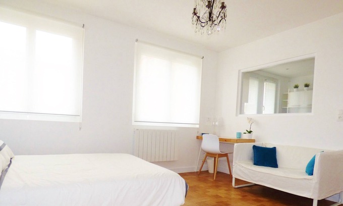 Saint - Aubin - Dupuy Apartamento | Estudio ático en el centro histórico