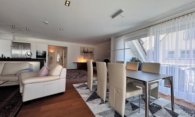 Langenargen Apartamento | **Penthouse vacation apartment in Langenargen on Lake Constance**