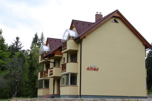 Lubovnianske Kupele Casa | Penzión Alfréd