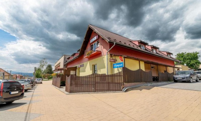 Spissky Stvrtok Casa | Penzión & Bar NATALI