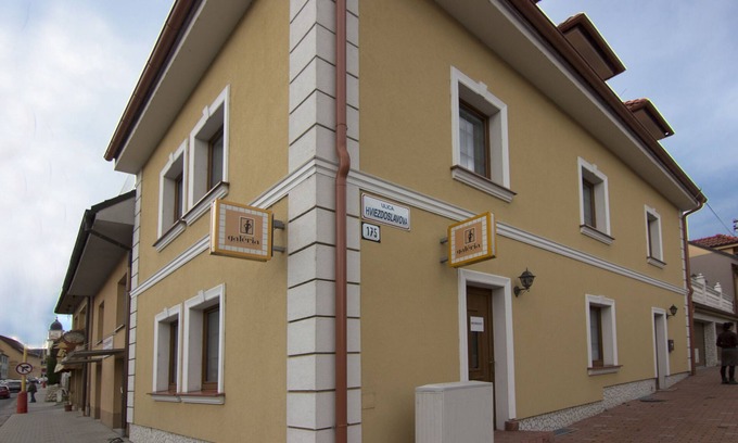 Bojnice Casa | Penzión Galéria