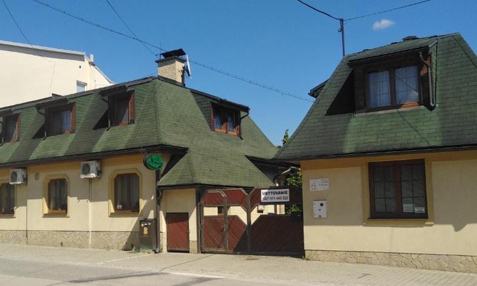 Varin Casa | Penzión Weinerovka Varín