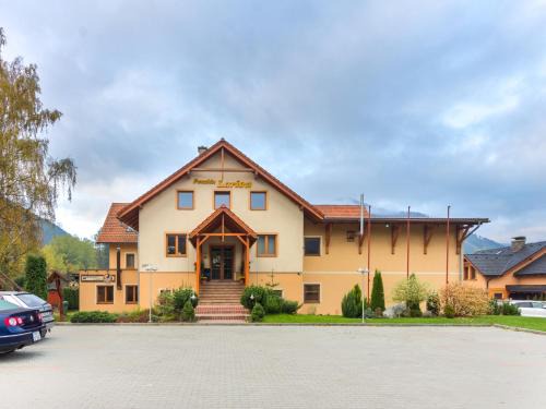Kralova Lehota Casa | Penzion Larion