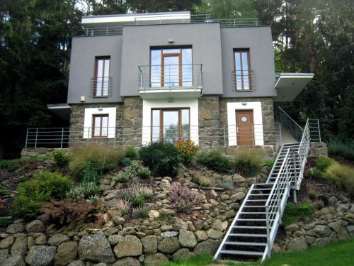 Petravec Apartamento | Penzion Letná