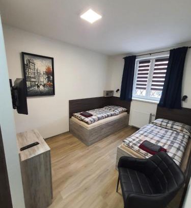 Klasterec nad Ohri Casa | Penzion TOŠA