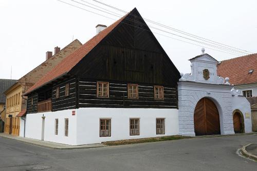 Ustek Casa | Penzion U Rybníka