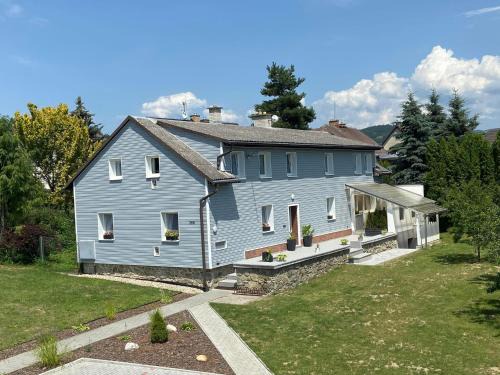 Velke Losiny Apartamento | Penzion Víra