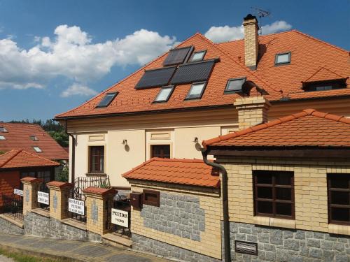 Vlastejovice Casa | Penzion Ve Staré škole