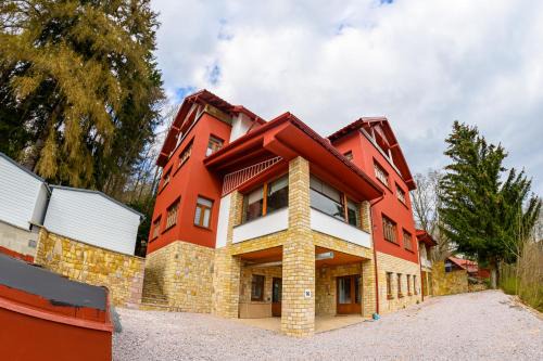 Janske Lazne Casa | Penzion Zámeček