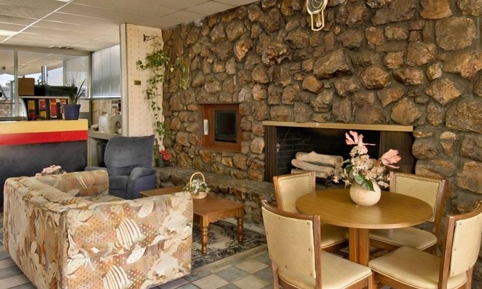 Tulsa Hotel | Peoria Inn