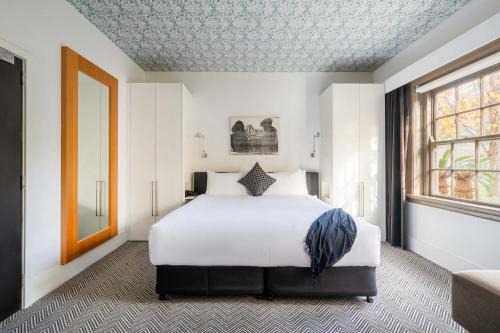 City West Hotel | Peppers Gallery Hotel