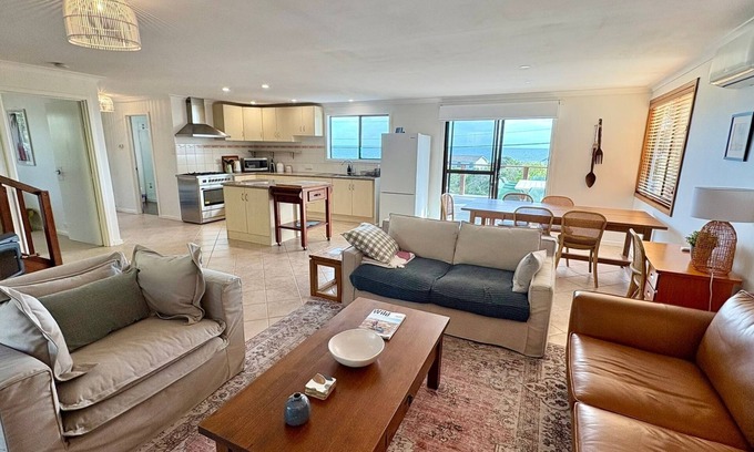 Peppermint Grove Beach Casa | Peppy Beach House – Stunning Ocean Views & Relaxed Coastal Escape