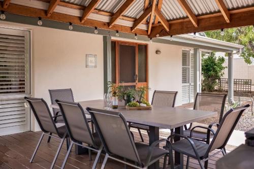 Dunsborough Villa | Peppy Tree Bungalow
