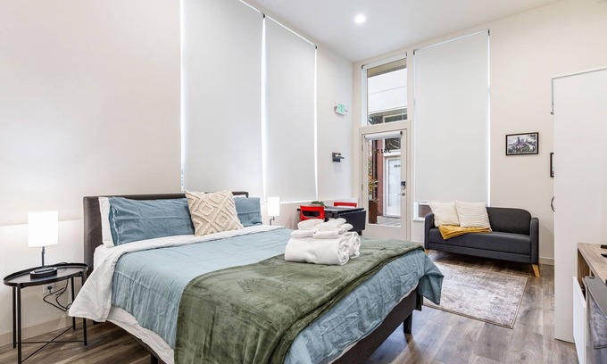 Fremont Apartamento | Perch - Cozy Studio | Own Bath | Heart of Fremont