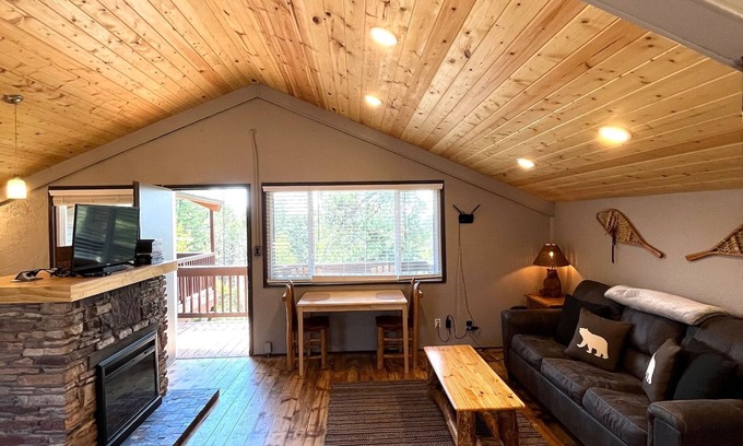 Florissant Apartamento | Perch Point- Hikers Dream Cabin Base