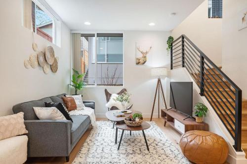 North Queen Anne Casa | Perch - The Ashworth 69