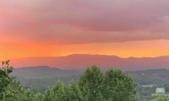 Hiawassee Apartamento | Perch yourself at Robin’s Nest & enjoy spectacular views in a beautiful setting