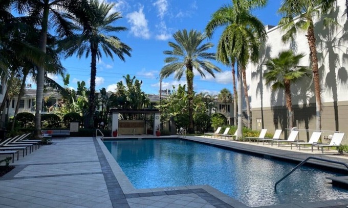 Cypress Lakes Condominio | lugar perfecto para alojarse en invierno, ubicación conveniente, cerca de la playa, restaurantes ...