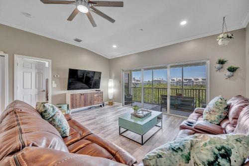Indian Shores Apartamento | Perfect 2-bed 2-bath Townhome With 1390 Sq Ft And Garage By The Beach