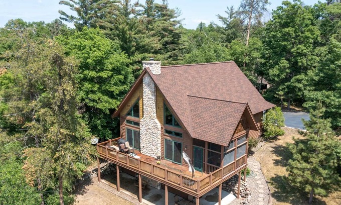 Pequot Lakes Casa | Perfect Beach on Whitefish Gold Coast