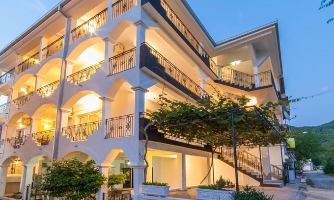Prijevor Apartamento | Perfect Budva Stay Near the Sea & Aqua Park - Duplex Studio 1/3 1
