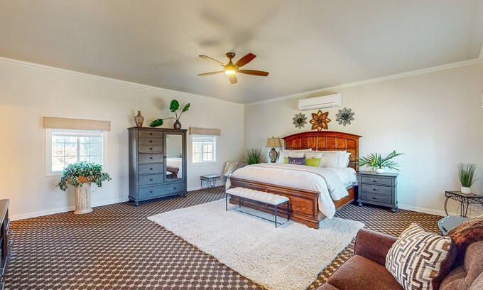 Morgan Hill Casa | Perfect couples getaway retreat on historic family winery, close to hiking