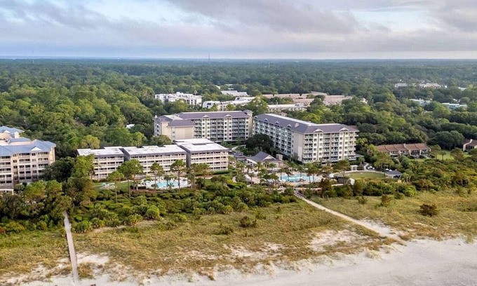 Hilton Head Island Complejo | Perfect Family Friendly Beach Stay-Ocean Oak Resort by Hilton-2 Bd. Oceanfront