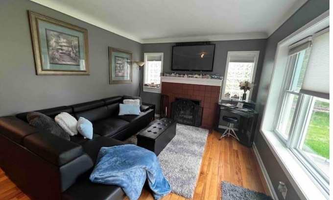 Plymouth Casa | Perfect for a couple with a dog – No cleaning fee